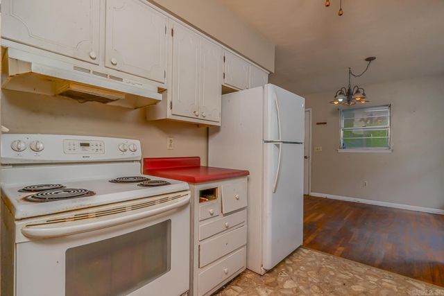 17 Duroc Drive, Cherokee Village, AR 72529