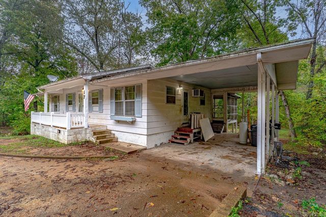 17 Duroc Drive, Cherokee Village, AR 72529