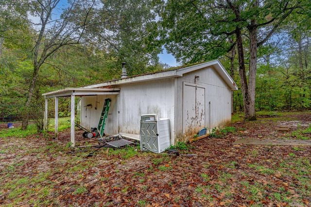 17 Duroc Drive, Cherokee Village, AR 72529