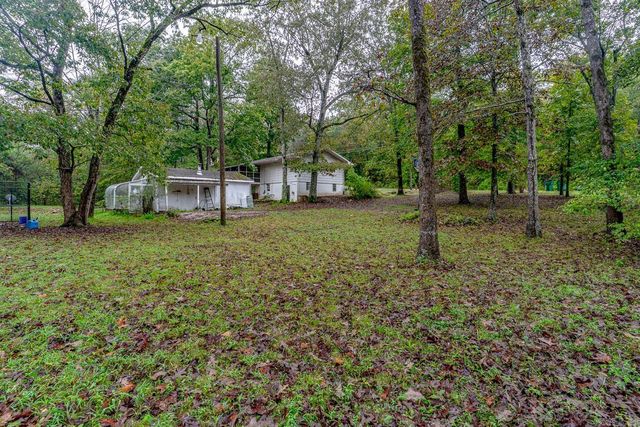 17 Duroc Drive, Cherokee Village, AR 72529