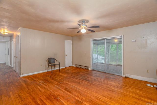 17 Duroc Drive, Cherokee Village, AR 72529