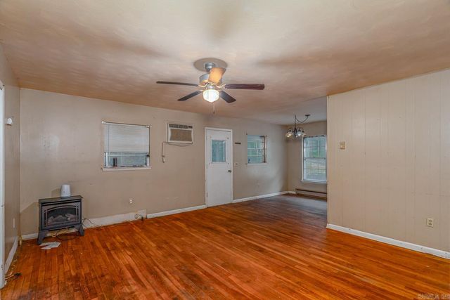 17 Duroc Drive, Cherokee Village, AR 72529