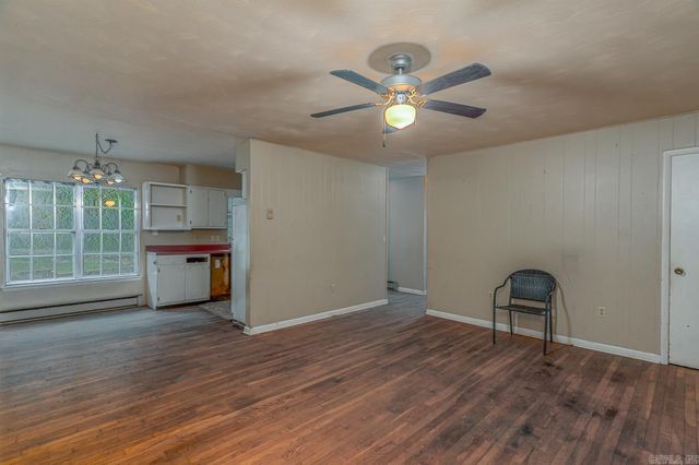 17 Duroc Drive, Cherokee Village, AR 72529