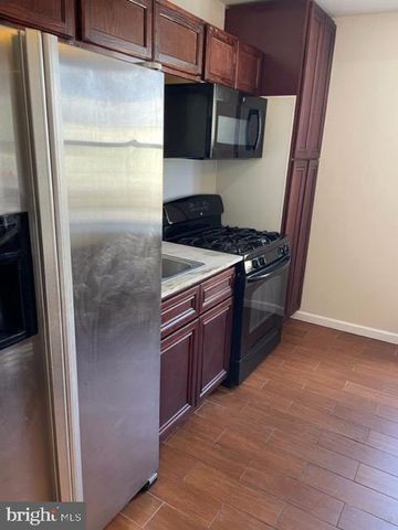 2154 RIDGE AVE #2, Philadelphia, PA 19121