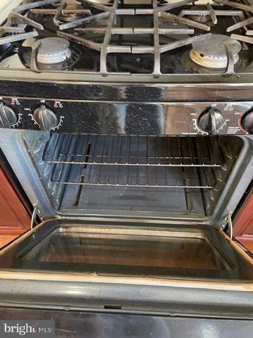 2154 RIDGE AVE #2, Philadelphia, PA 19121