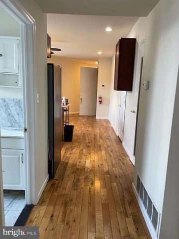 2154 RIDGE AVE #2, Philadelphia, PA 19121