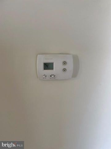 2154 RIDGE AVE #2, Philadelphia, PA 19121