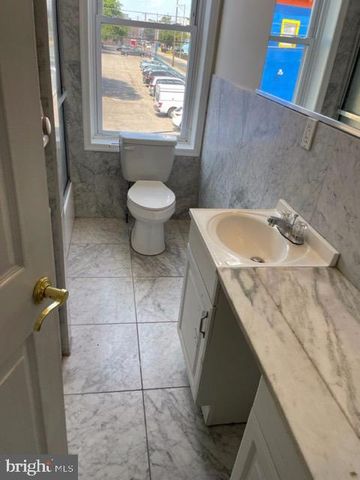 2154 RIDGE AVE #2, Philadelphia, PA 19121