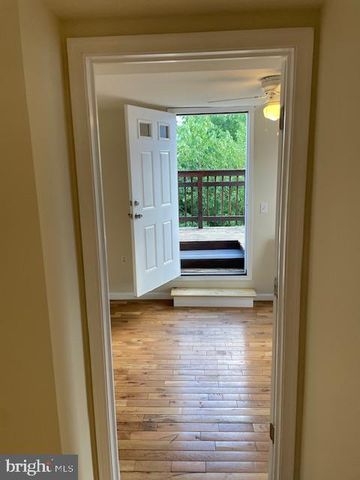 2154 RIDGE AVE #2, Philadelphia, PA 19121