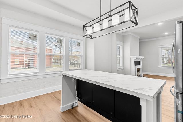 1222 Cypress St, Louisville, KY 40211