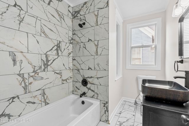 1222 Cypress St, Louisville, KY 40211