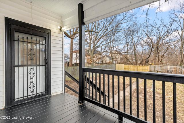 1222 Cypress St, Louisville, KY 40211