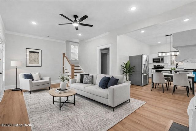 1222 Cypress St, Louisville, KY 40211