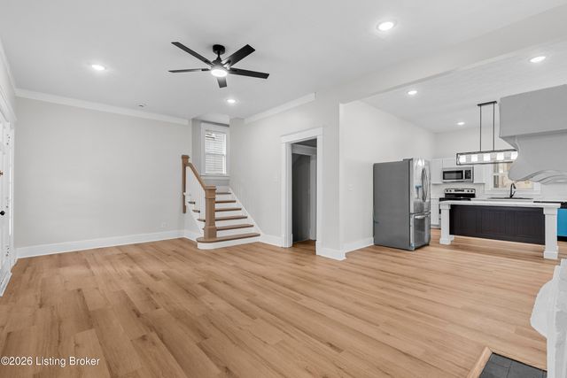 1222 Cypress St, Louisville, KY 40211