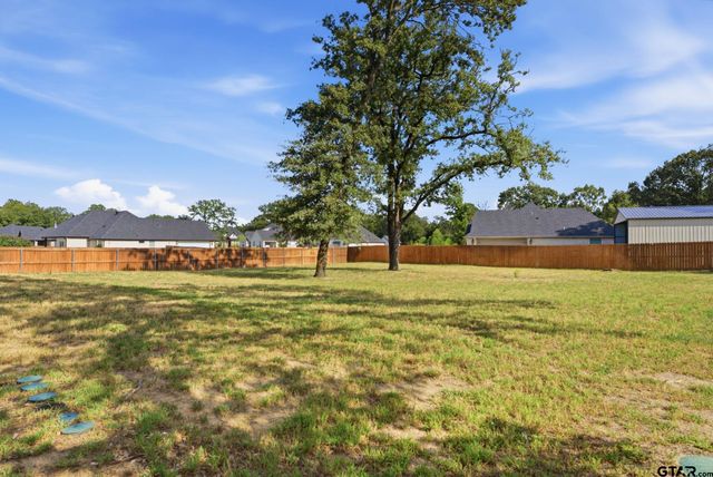 158 Forest View Dr., Mineola, TX 75773