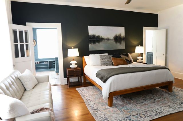 551 Pierremont Road, Shreveport, LA 71106