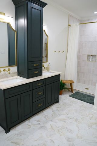 551 Pierremont Road, Shreveport, LA 71106