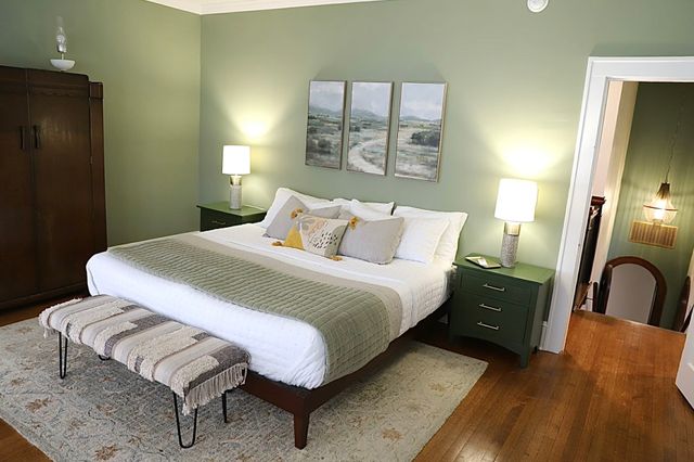 551 Pierremont Road, Shreveport, LA 71106