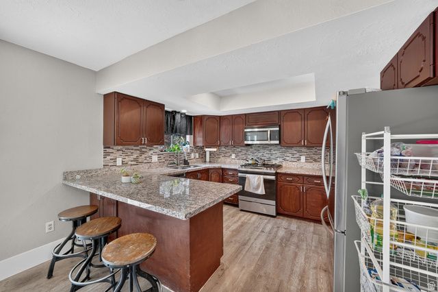 4385 S 2900 W, Roy, UT 84067