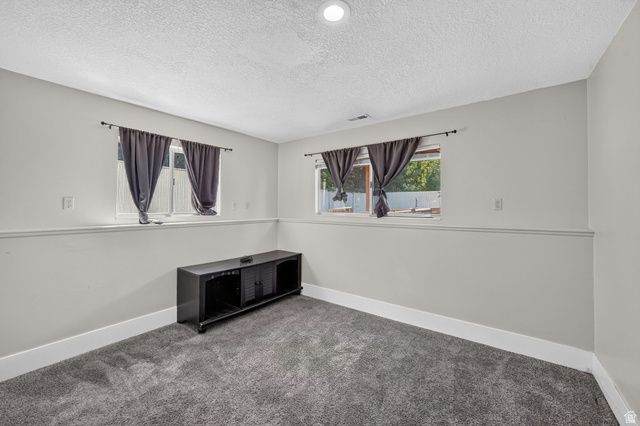 4385 S 2900 W, Roy, UT 84067
