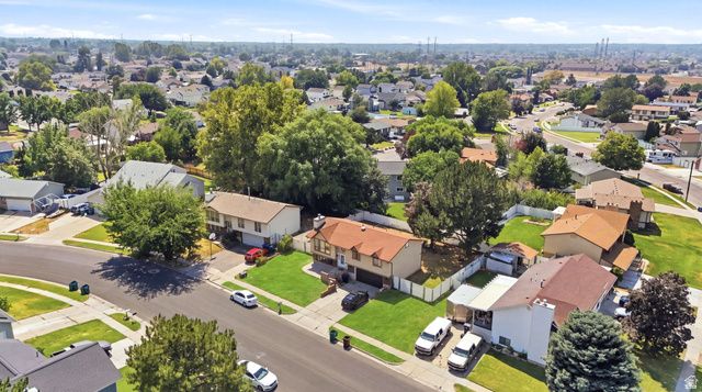 4385 S 2900 W, Roy, UT 84067