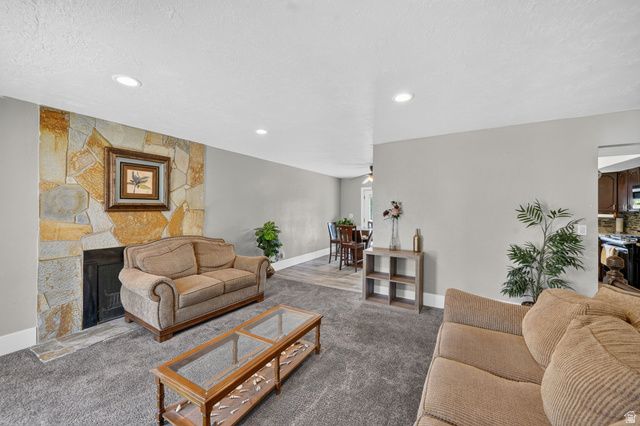 4385 S 2900 W, Roy, UT 84067