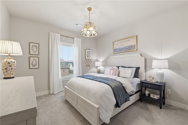 1503 Pack Cove, Lowell, AR 72745