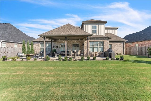 1503 Pack Cove, Lowell, AR 72745