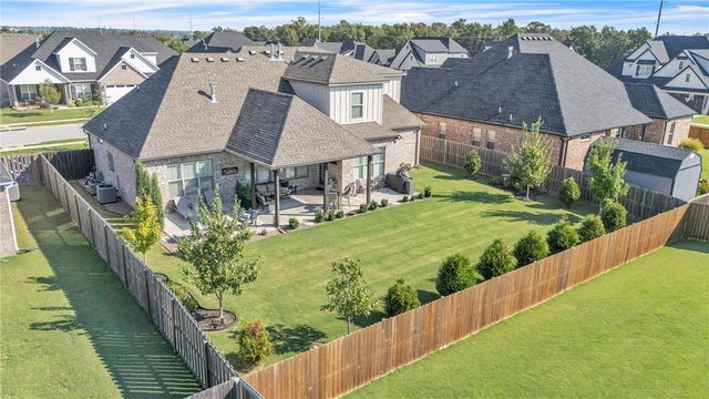 1503 Pack Cove, Lowell, AR 72745