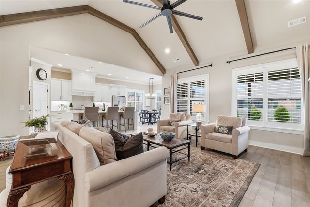 1503 Pack Cove, Lowell, AR 72745