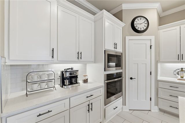 1503 Pack Cove, Lowell, AR 72745