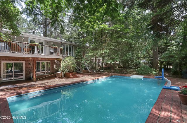 1 Collett Lane, Pinehurst, NC 28374