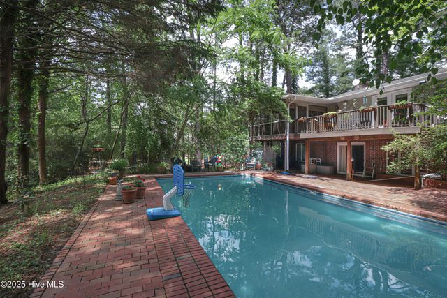 1 Collett Lane, Pinehurst, NC 28374