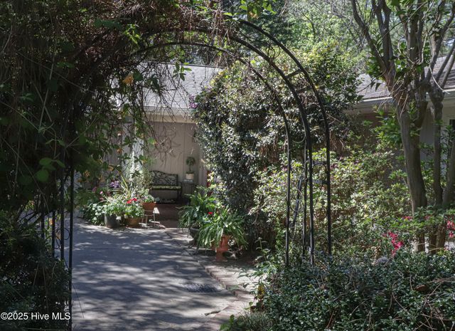 1 Collett Lane, Pinehurst, NC 28374