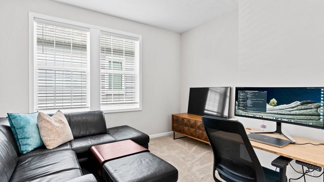 8081 Arrowwood Lane N, Maple Grove, MN 55369