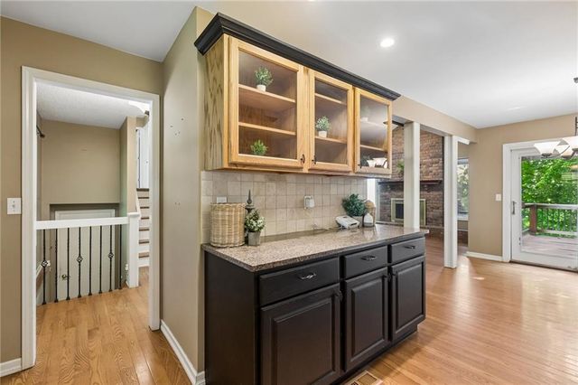 631 Cosby Street, Liberty, MO 64068