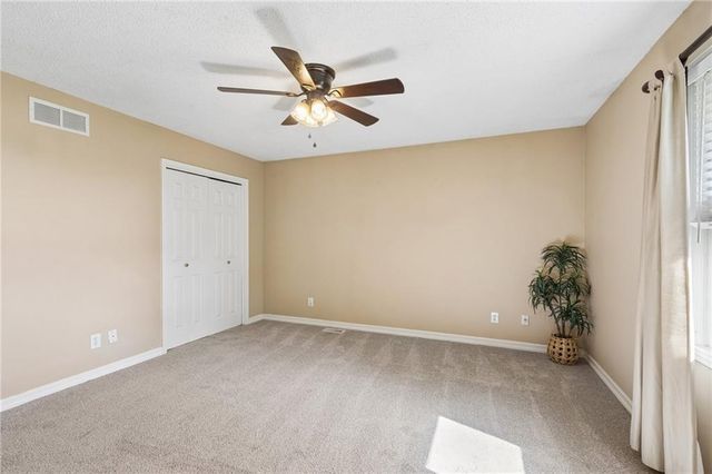 631 Cosby Street, Liberty, MO 64068