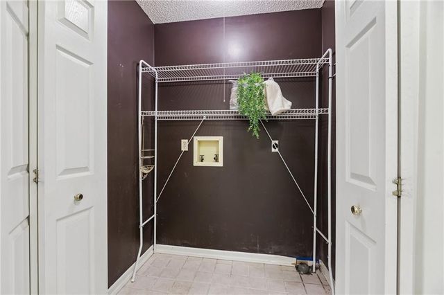 631 Cosby Street, Liberty, MO 64068