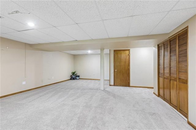 631 Cosby Street, Liberty, MO 64068