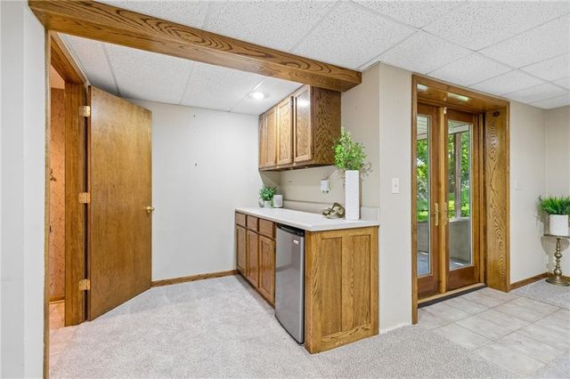 631 Cosby Street, Liberty, MO 64068