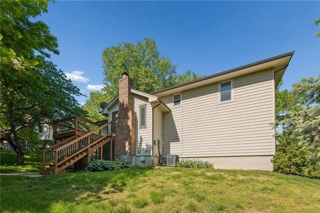 631 Cosby Street, Liberty, MO 64068