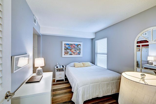 11949 Termini San Luis Pass Road 103, Galveston, TX 77554