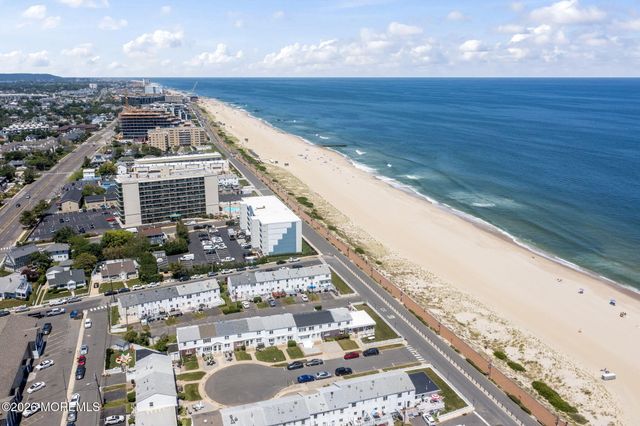 5 Vine Court, Long Branch, NJ 07740