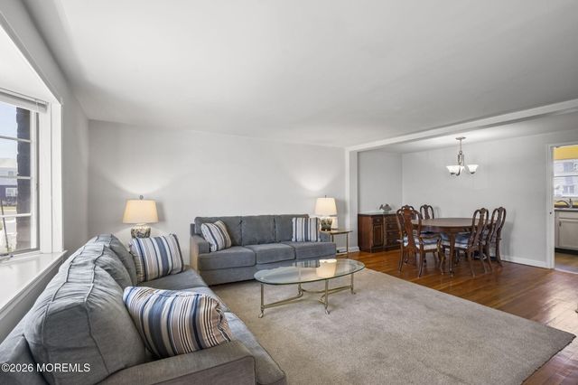 5 Vine Court, Long Branch, NJ 07740
