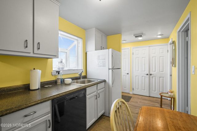 5 Vine Court, Long Branch, NJ 07740