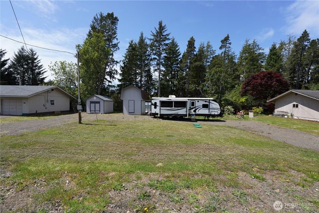 27509 U Street, Ocean Park, WA 98640