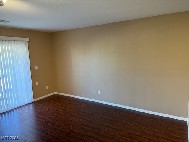 9869 Juno Hills Street, Las Vegas, NV 89178