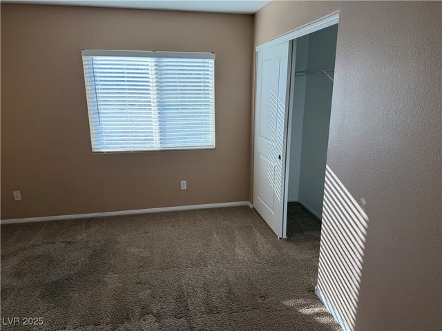 9869 Juno Hills Street, Las Vegas, NV 89178