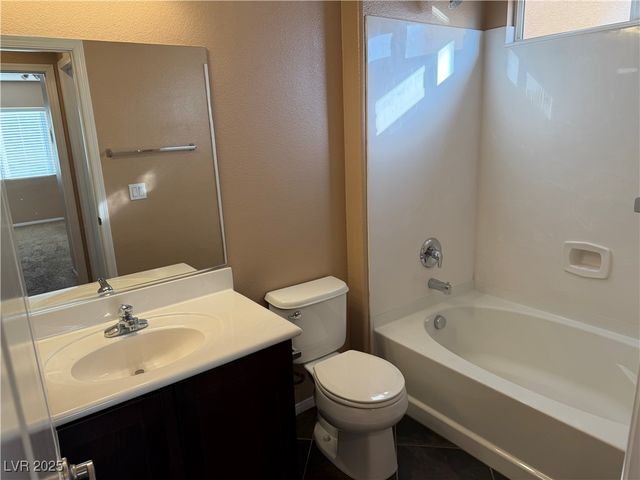 9869 Juno Hills Street, Las Vegas, NV 89178