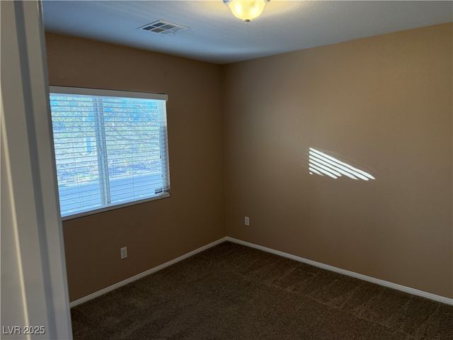 9869 Juno Hills Street, Las Vegas, NV 89178